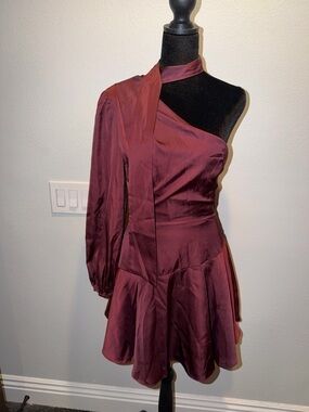 Astr One-Shoulder Wine Red Satin Cocktail Dress